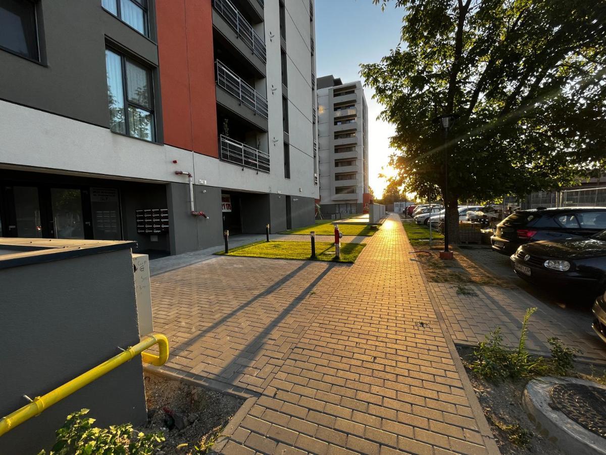 Apartamento Apartament Modern Cu O Camera Timisoara Exterior foto