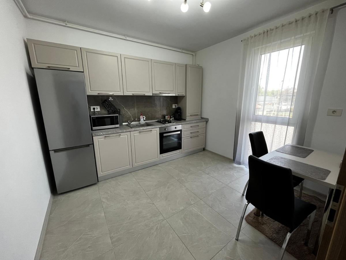 Apartamento Apartament Modern Cu O Camera Timisoara Exterior foto